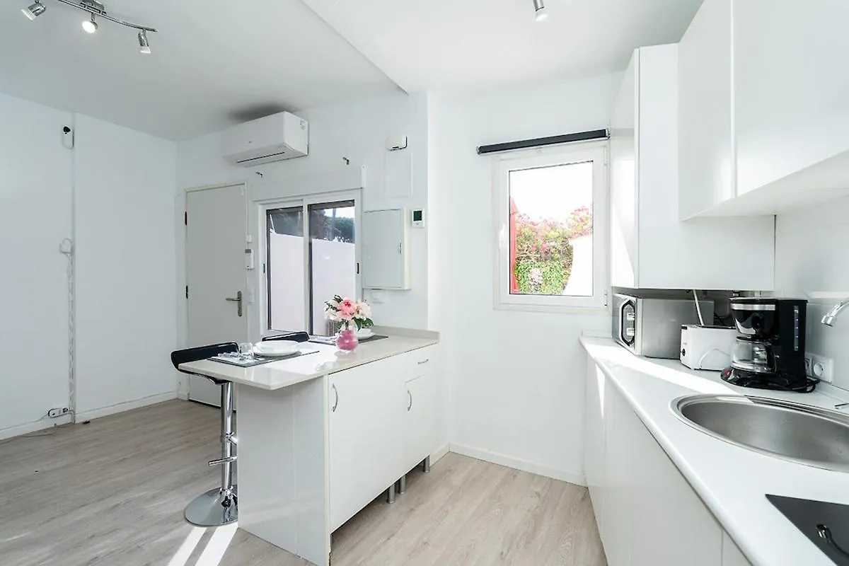 Cabopino Port Modern 2 Bedroom Apartment Марбелья